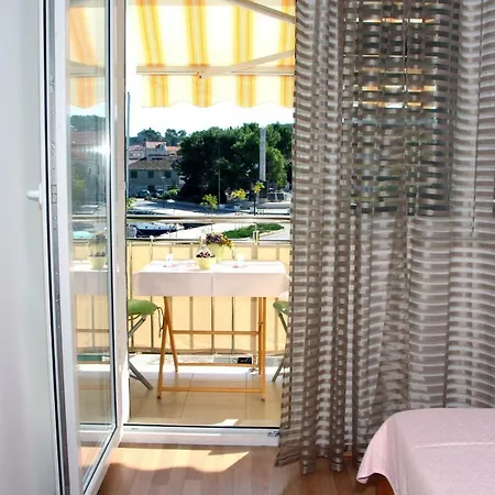 Casa de hóspedes Gabre 3*