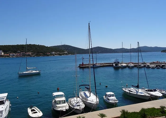 Gabre Casa de hóspedes Tisno